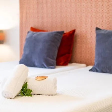 Laura By Algarve Vacation Villa Albufeira