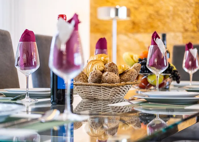 Laura By Algarve Vacation *