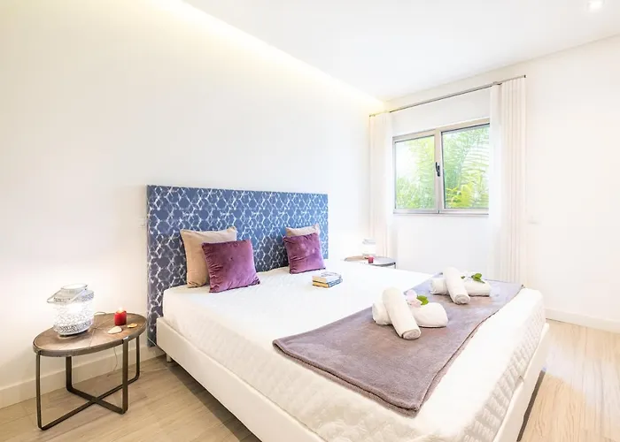 Laura By Algarve Vacation *