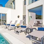 Laura By Algarve Vacation Vila